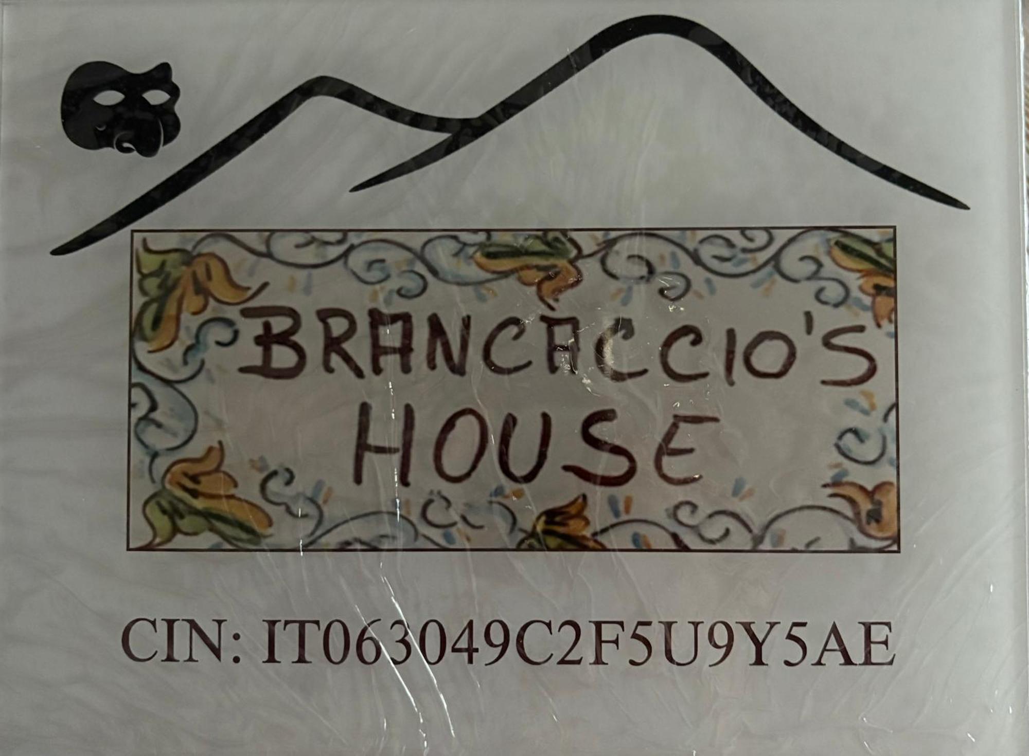 Brancaccio'S House Hotel Наполи Екстериор снимка